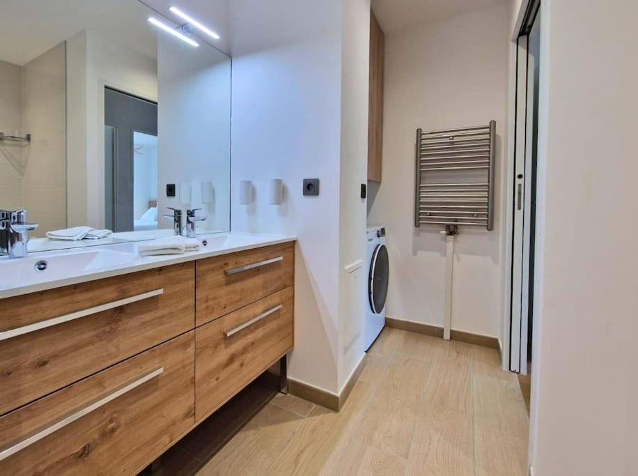 Sublime Appartement 4 Etoiles Neuf T3 Aputeaux 61M2 Proche La Defense, 10M2 De Terrasse Avec Magnifique Vue Eksteriør billede