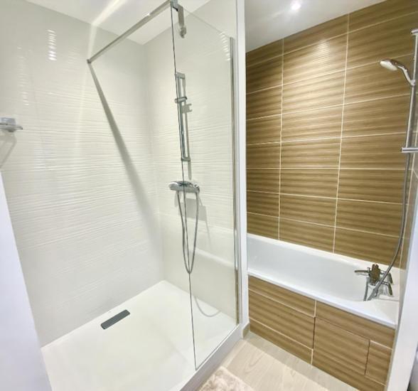 Sublime Appartement 4 Etoiles Neuf T3 Aputeaux 61M2 Proche La Defense, 10M2 De Terrasse Avec Magnifique Vue Eksteriør billede